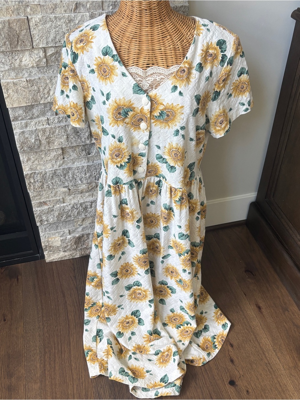 Vintage 90s Sunflower Print Dress Size M Grunge Boho Midi, Short Sleeve